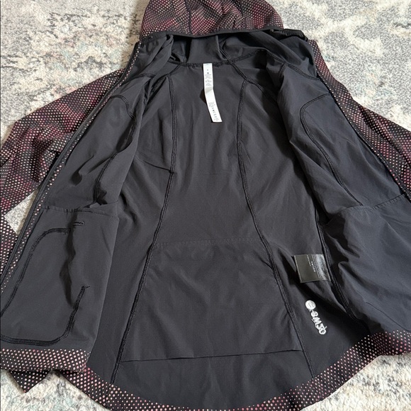 Lululemon Mist Over Windbreaker Reflective *SeaWheeze - Picture 4 of 12